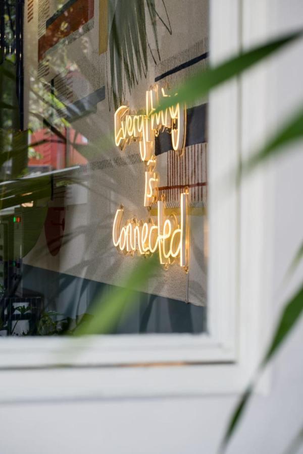 Ostello Temmu Co-Living Bandung Esterno foto