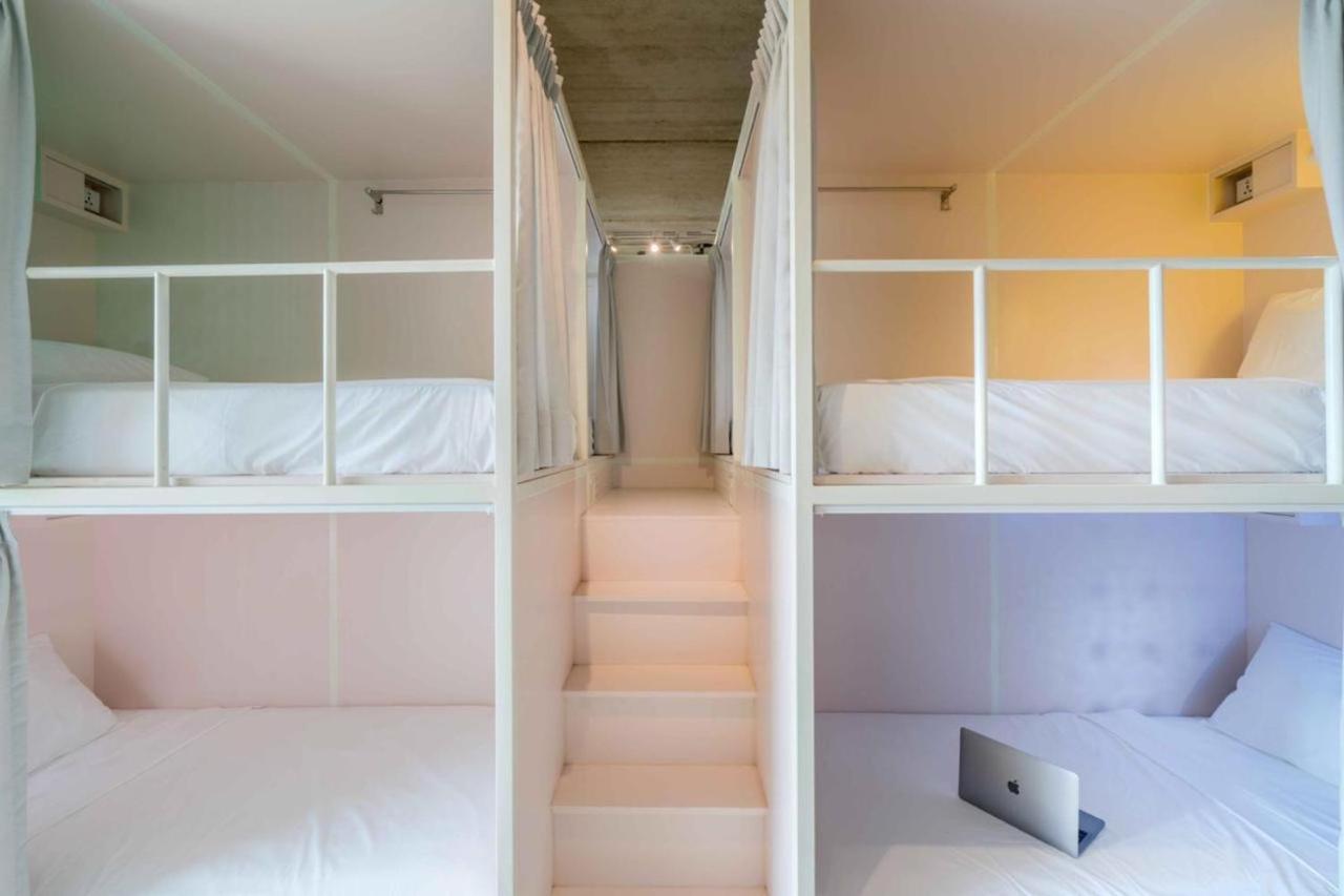 Ostello Temmu Co-Living Bandung Esterno foto