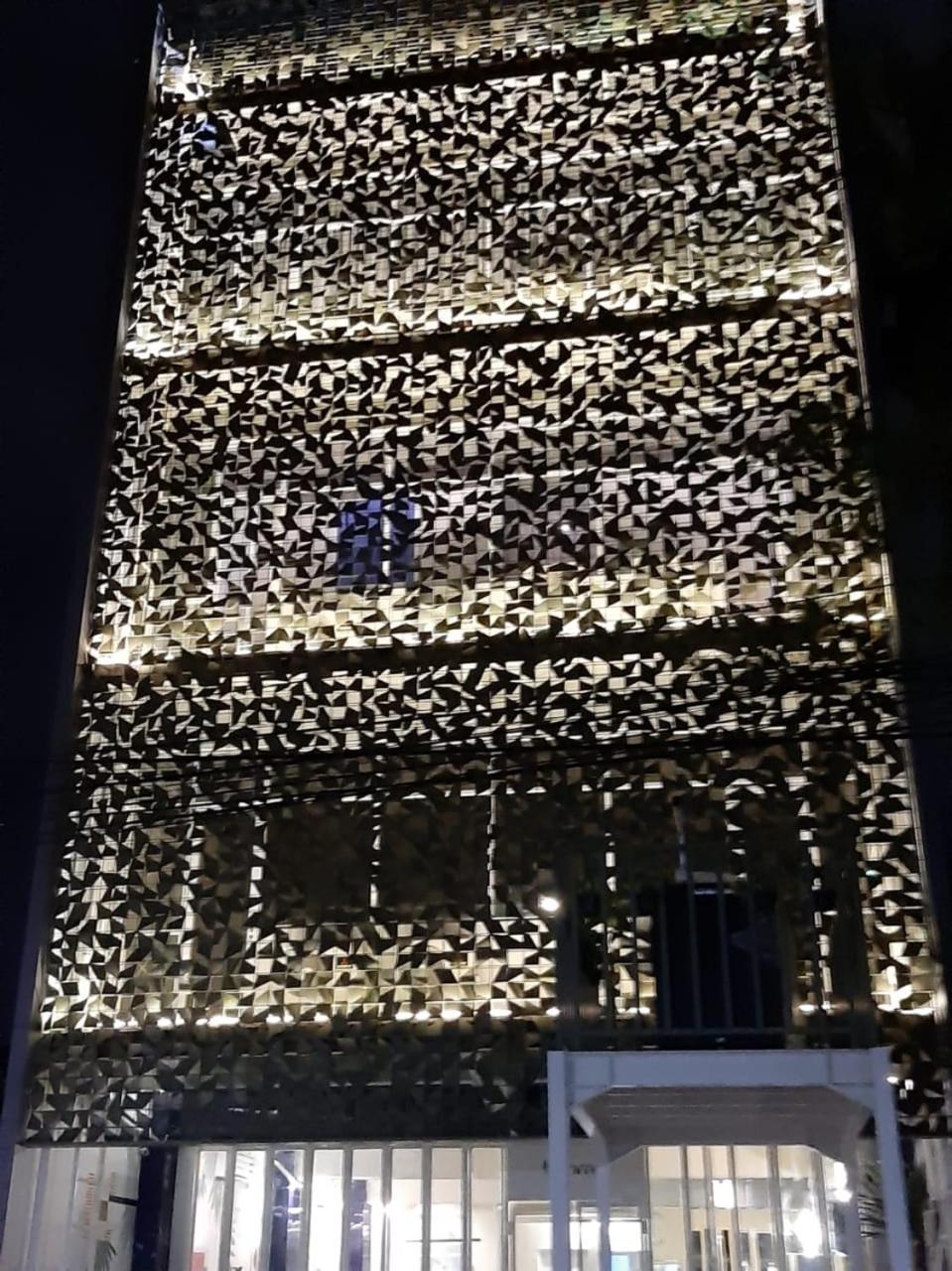 Ostello Temmu Co-Living Bandung Esterno foto